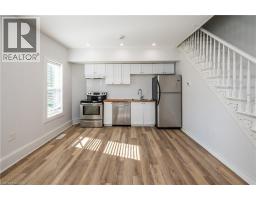 292 Fares Street, Port Colborne, ON L3K1W8 Photo 9