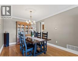 Family room - 3974 Midhurst Lane, Mississauga, ON L4Z1C7 Photo 9