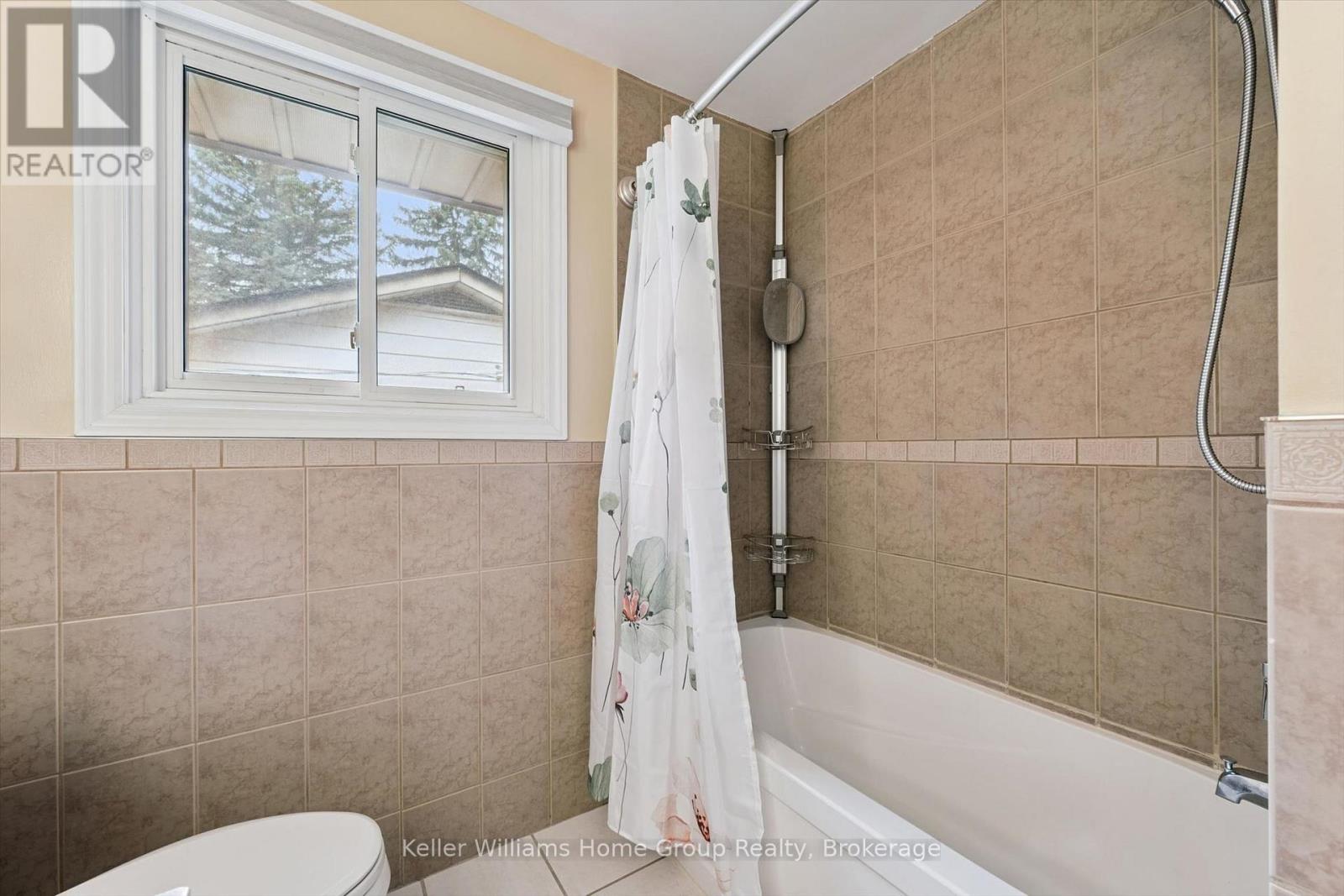 51 LONSDALE DRIVE - Image 26