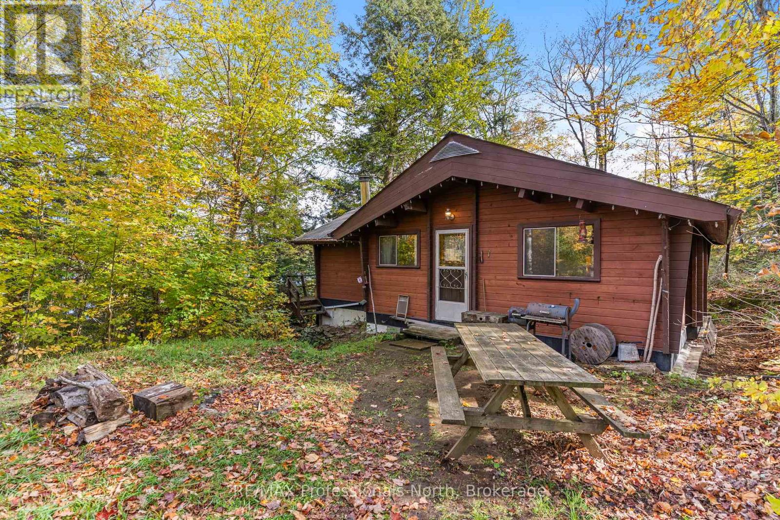 1091 Len Crawford Drive — photo 4