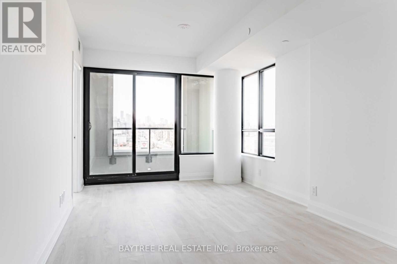 33 Frederick Todd Way — photo 10