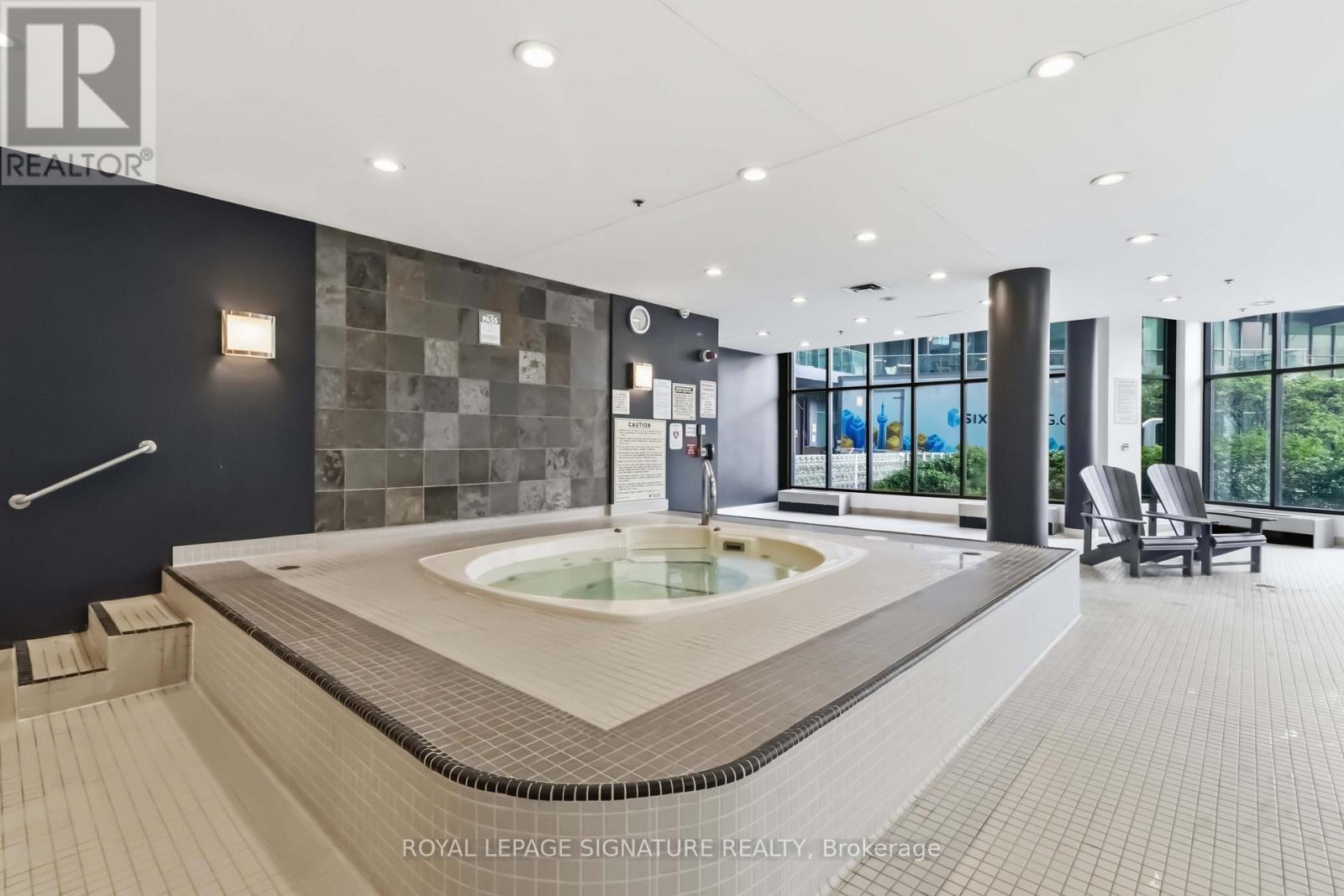 231 Fort York Boulevard — photo 11