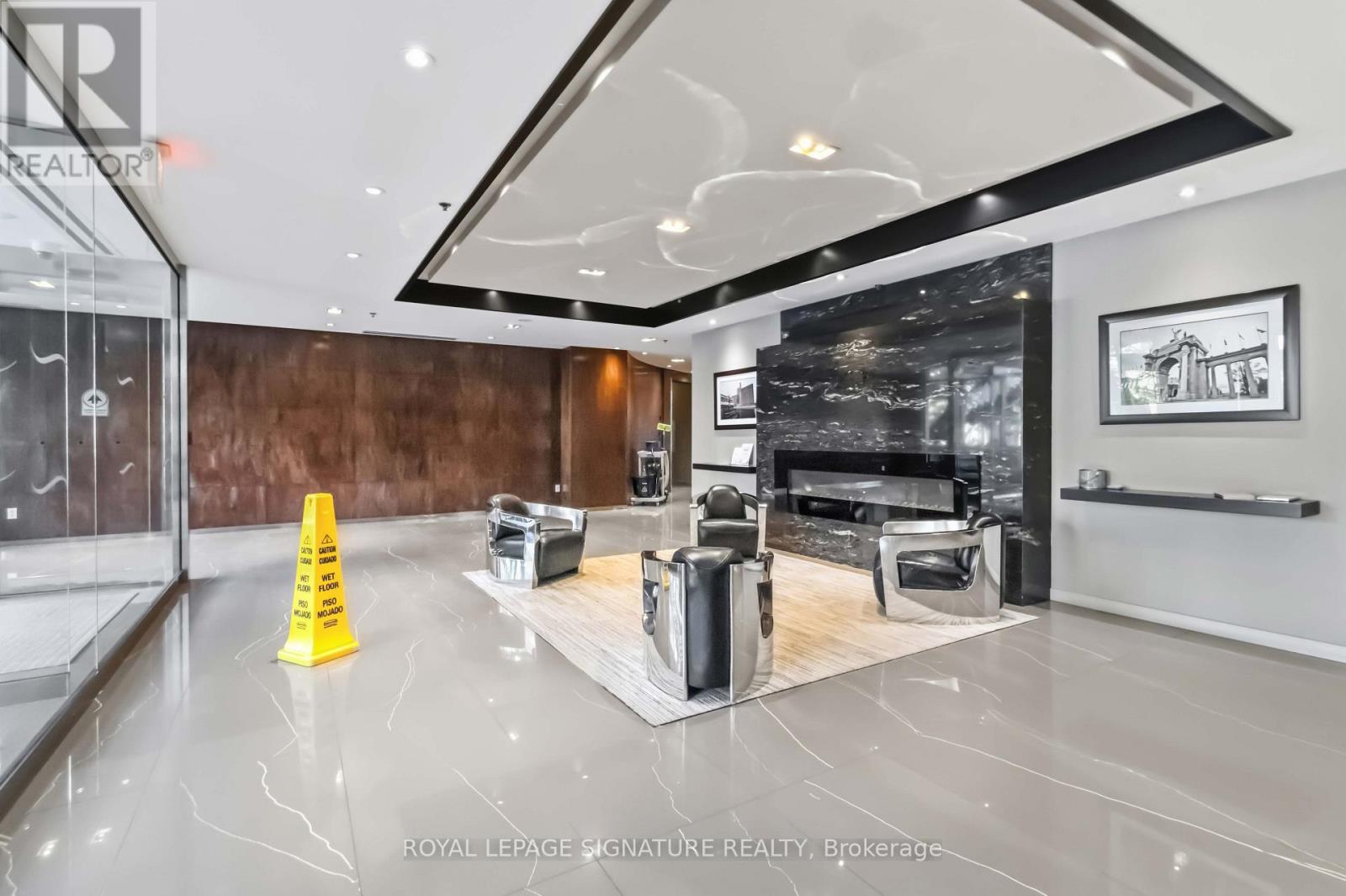 #225 231 FORT YORK BOULEVARD - 19