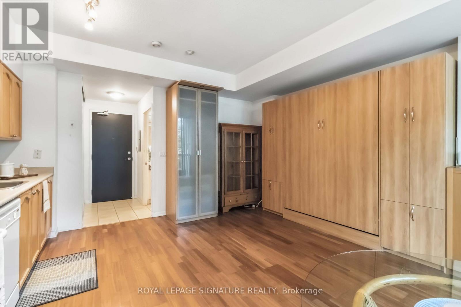 #225 231 FORT YORK BOULEVARD - 24