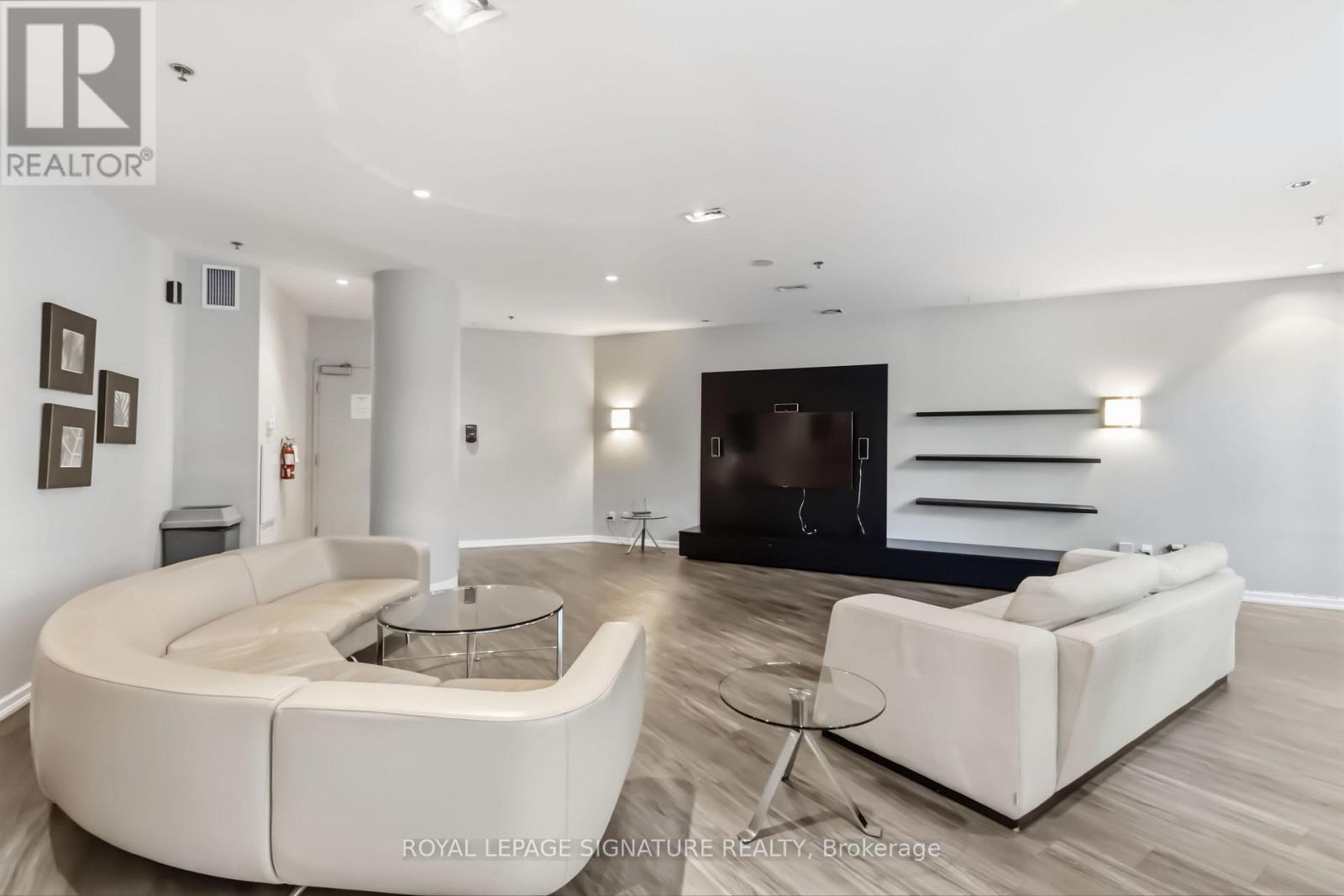 #225 231 FORT YORK BOULEVARD - 6