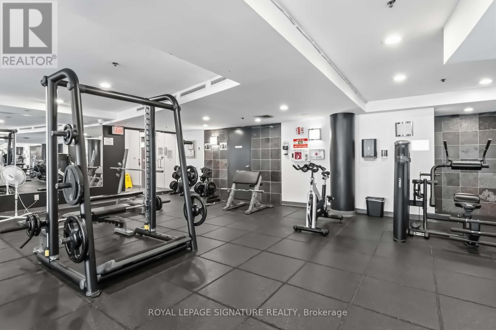 #225 231 FORT YORK BOULEVARD - 9