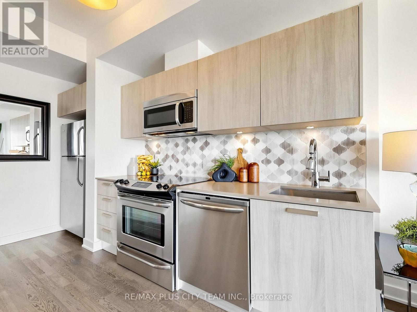 1107- 1815 Yonge Street, Toronto, ON photo 9