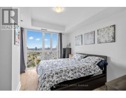 3001 - 318 Richmond Street W, Toronto, ON M5V0B4 Photo 11