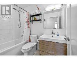 3001 - 318 Richmond Street W, Toronto, ON M5V0B4 Photo 14