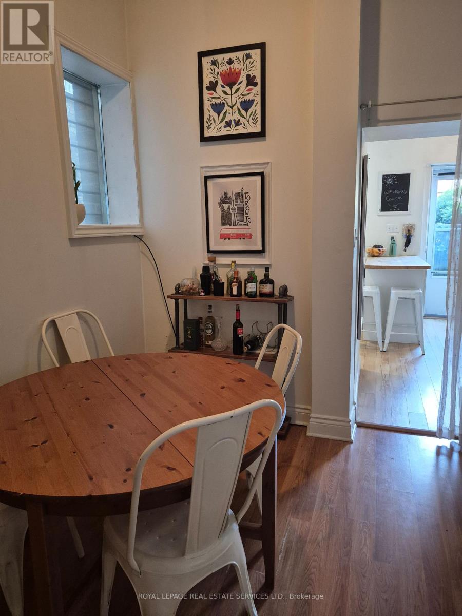 804 Bloor Street West — photo 16