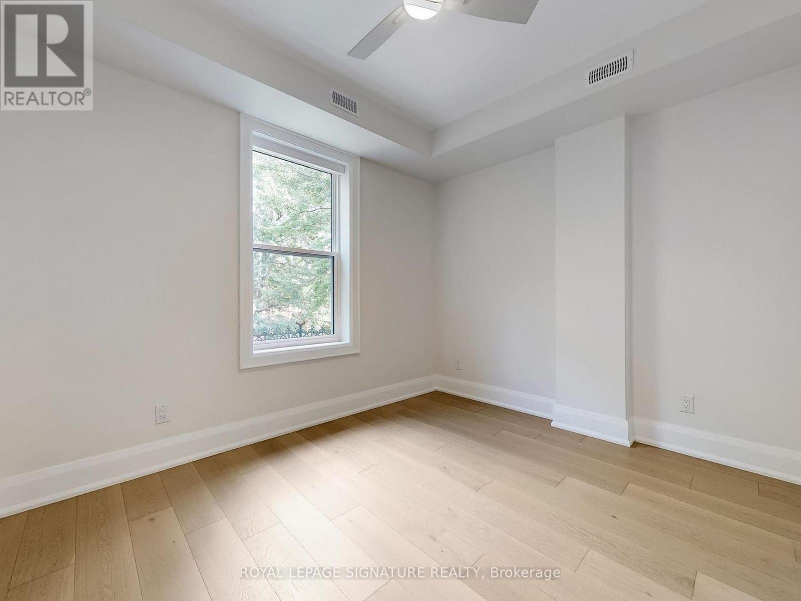 28 Beaconsfield Avenue — photo 10