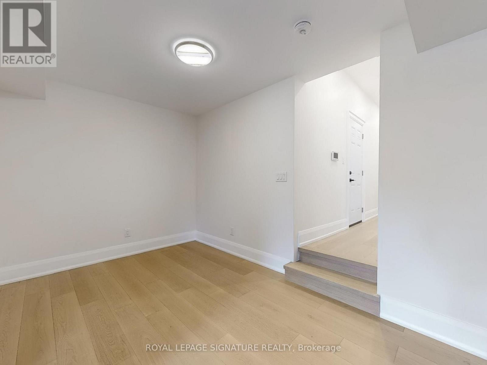 28 Beaconsfield Avenue — photo 7