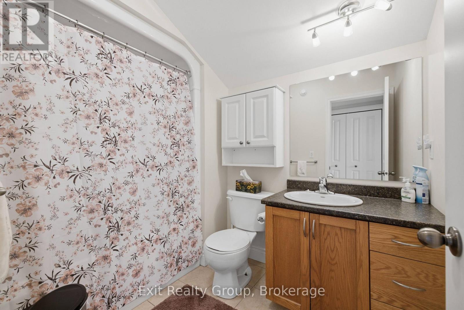 15 Evergreen Court — photo 26