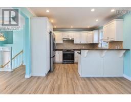44 Lovat Crescent, New Glasgow, NS B2H0B2 Photo 15