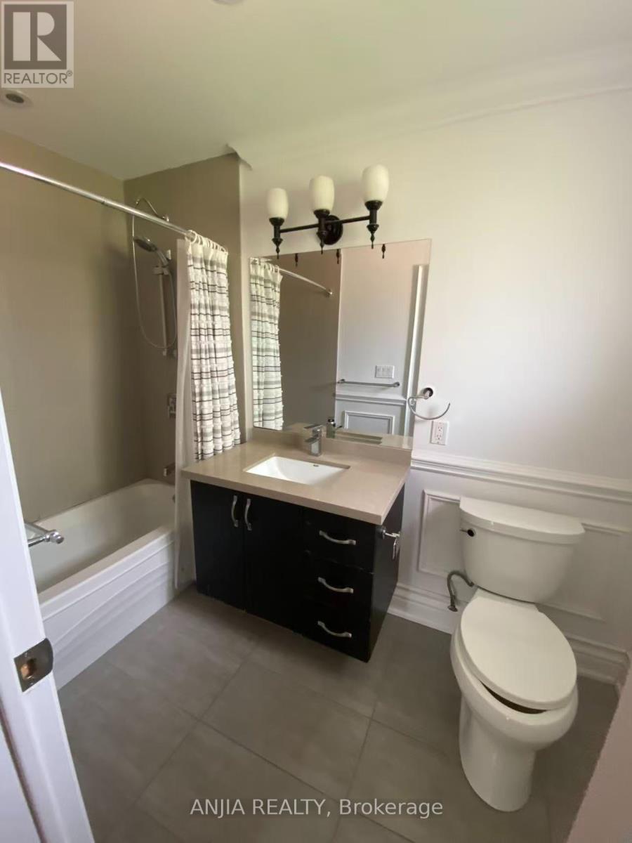 31 Donalda Crescent — photo 10