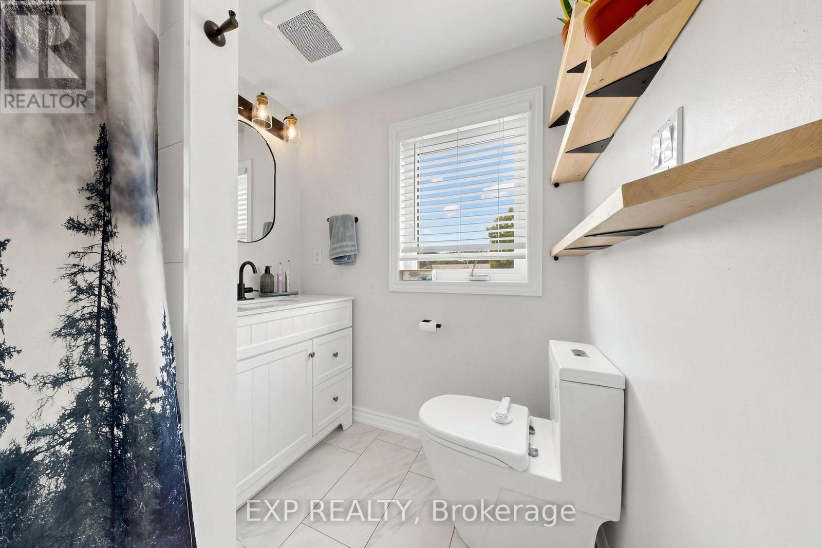 63 Fenwick Avenue, Clarington, ON photo 26