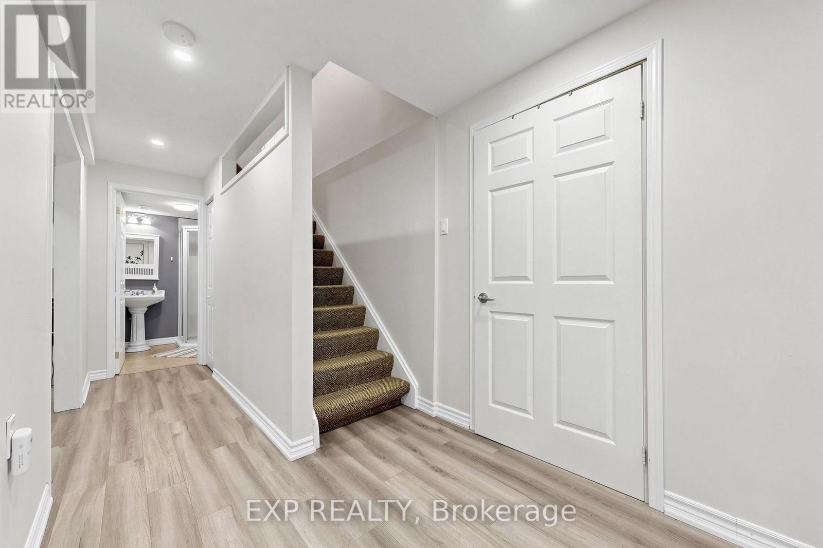 63 Fenwick Avenue, Clarington, ON photo 28