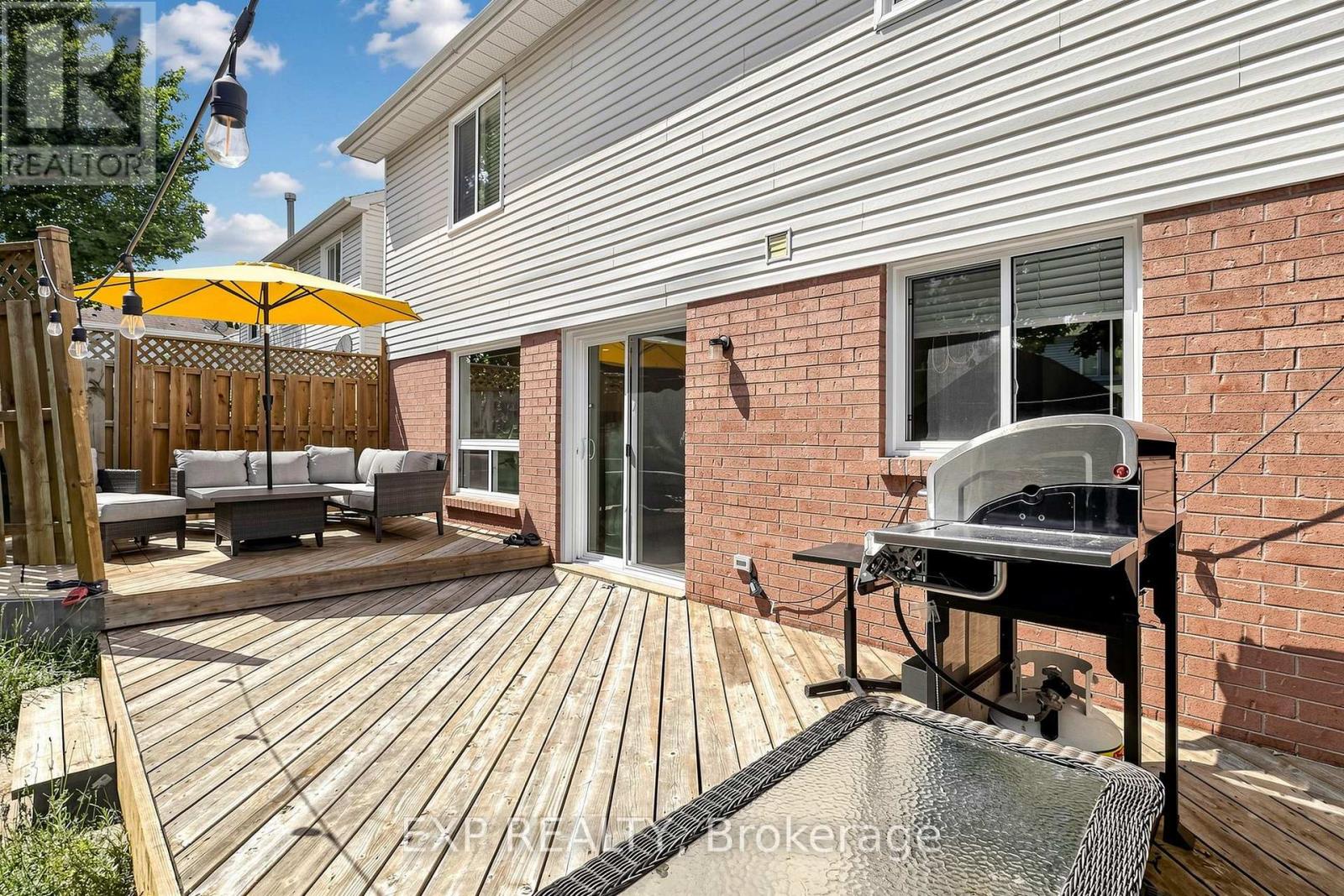 63 Fenwick Avenue, Clarington, ON photo 37