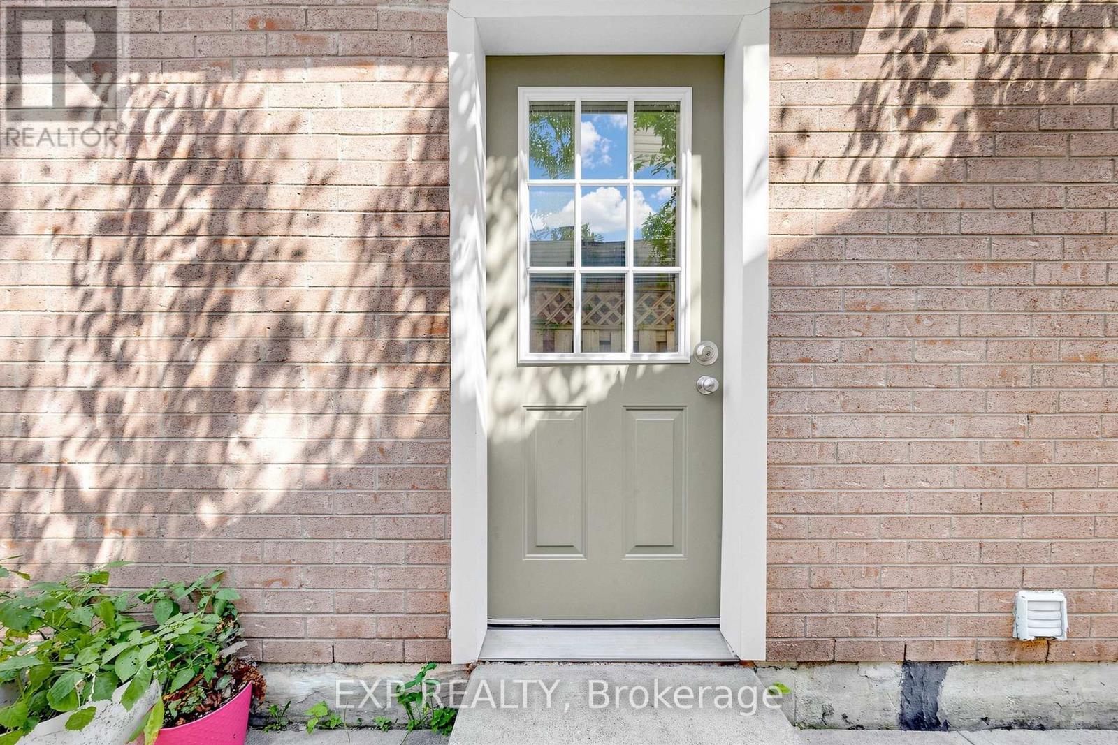 63 Fenwick Avenue, Clarington, ON photo 40