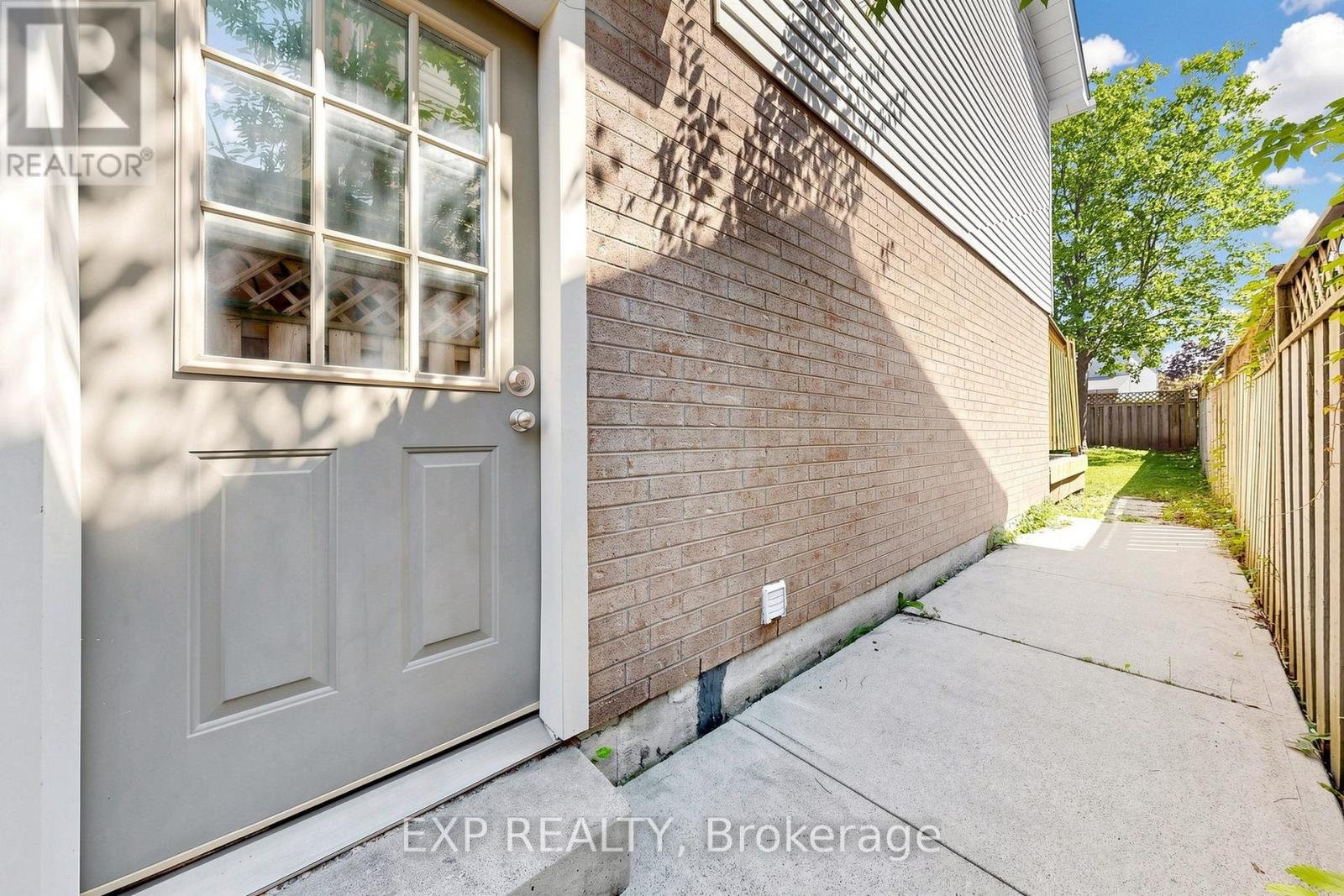 63 Fenwick Avenue, Clarington, ON photo 41