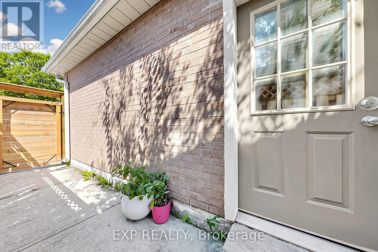 63 Fenwick Avenue, Clarington, ON photo 42