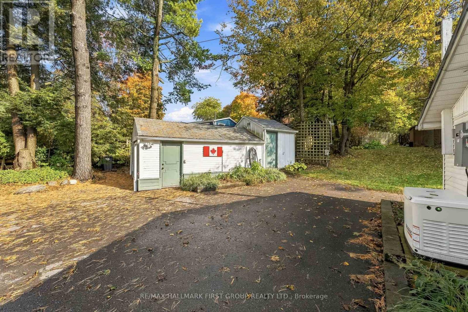 4071 Mabel'S Road — photo 12