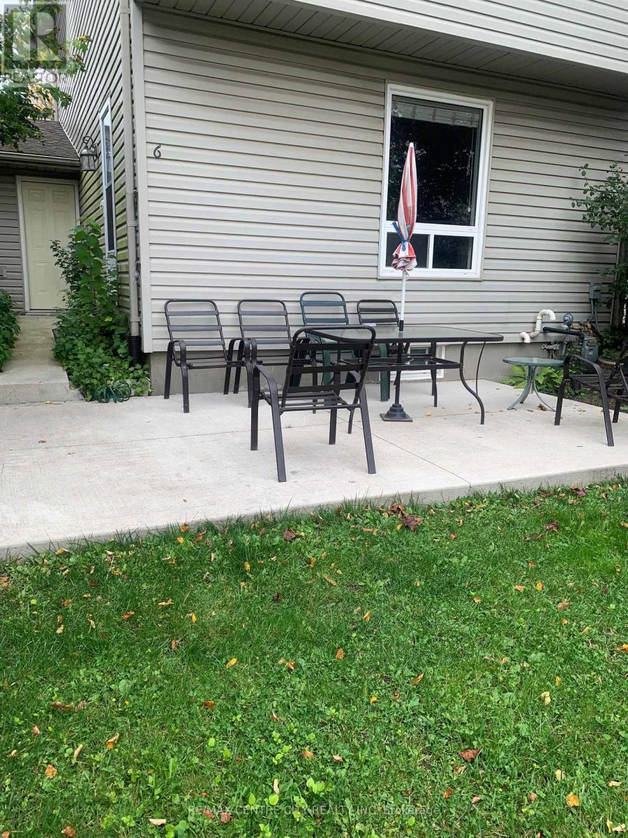 1250 Jalna Boulevard — photo 4