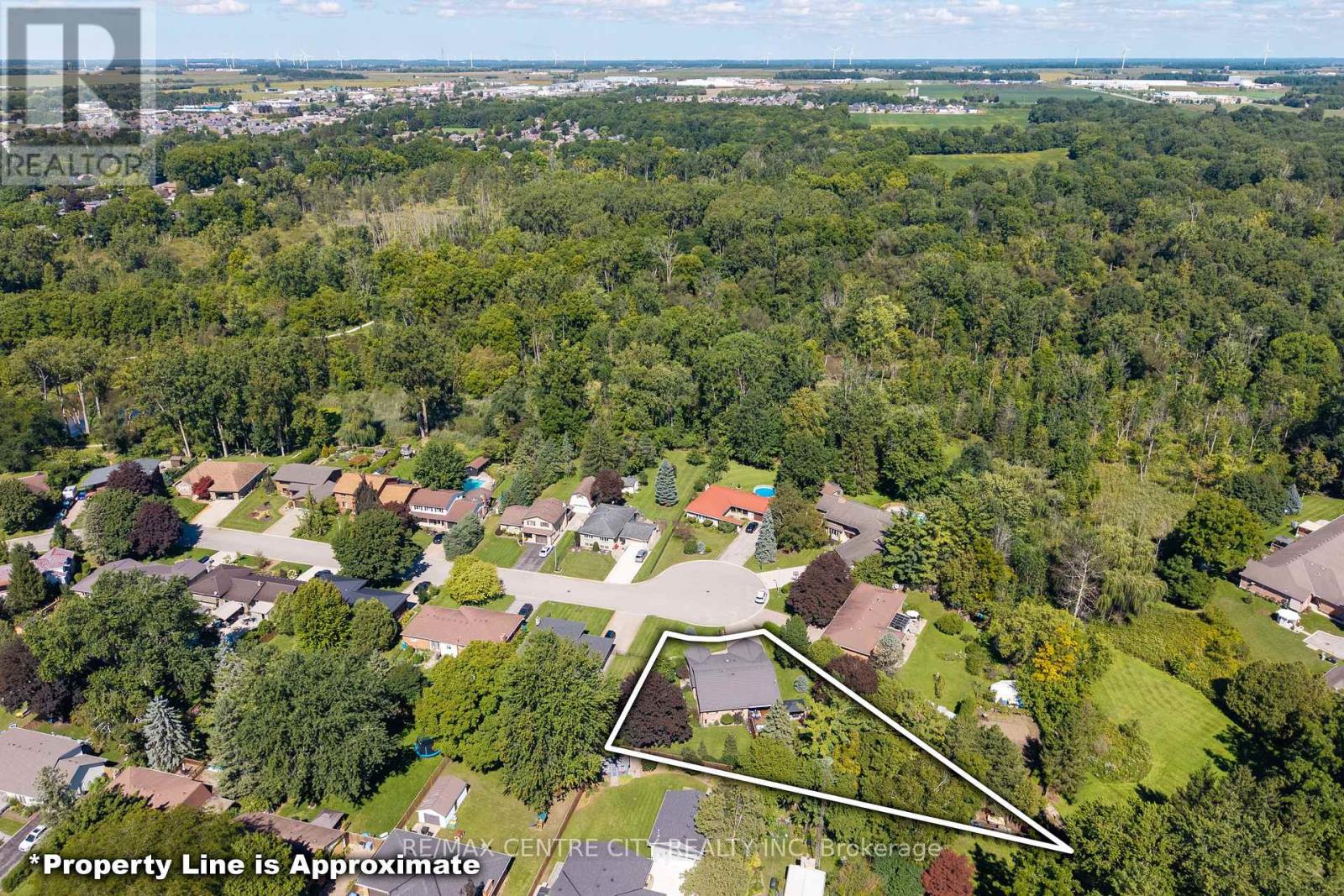 252 Mill Pond Crescent — photo 4