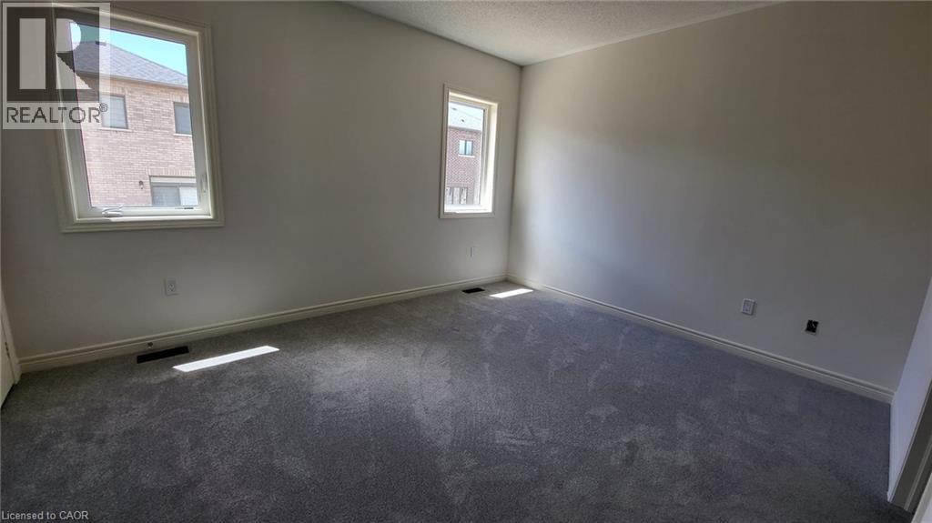 47 Gledhill Crescent — photo 25
