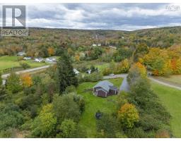 3pc Ensuite bath - 20 Beech Hill Road, North Alton, NS B4N3V8 Photo 7