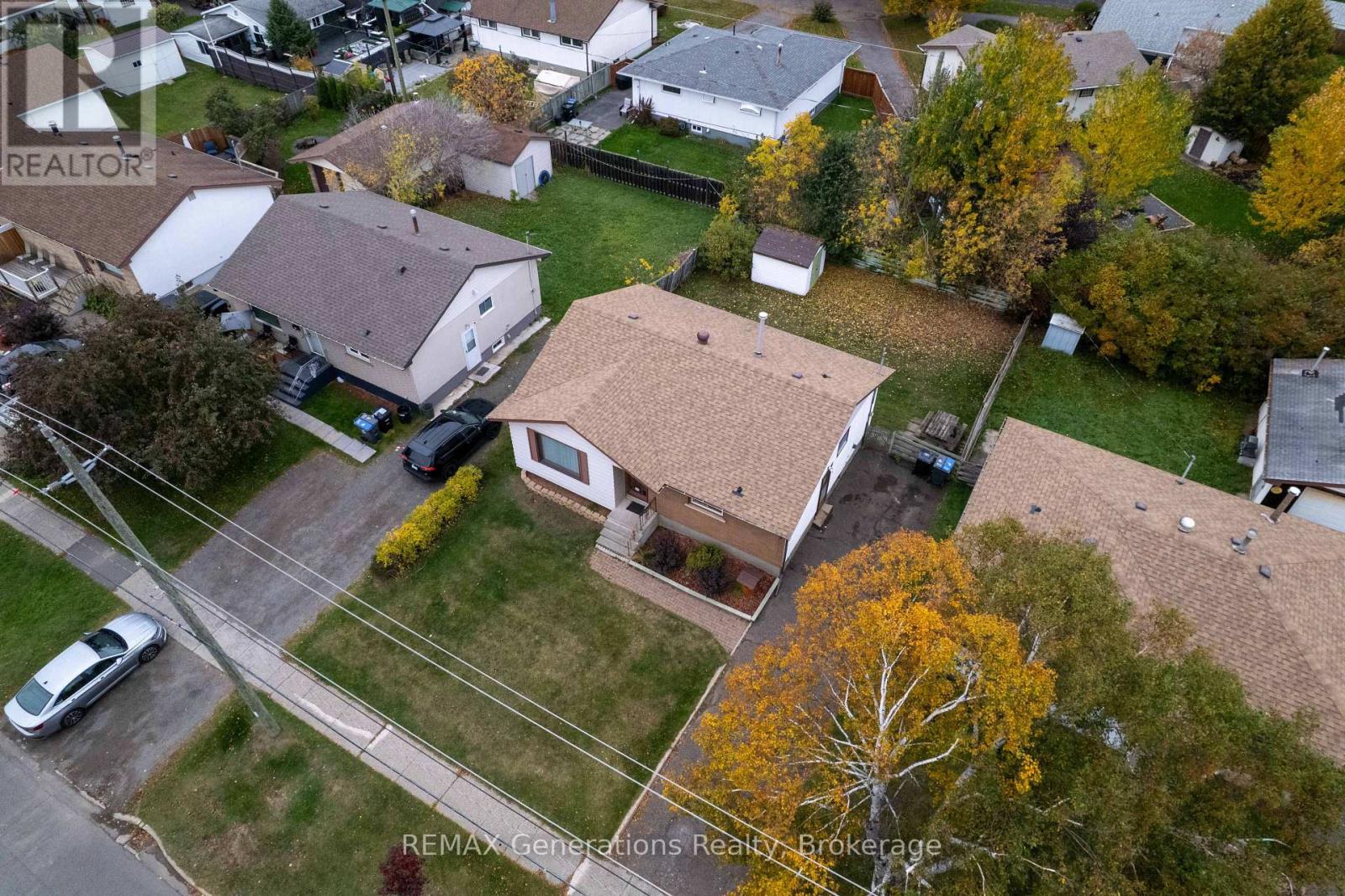 403 Churchill Drive West — photo 20