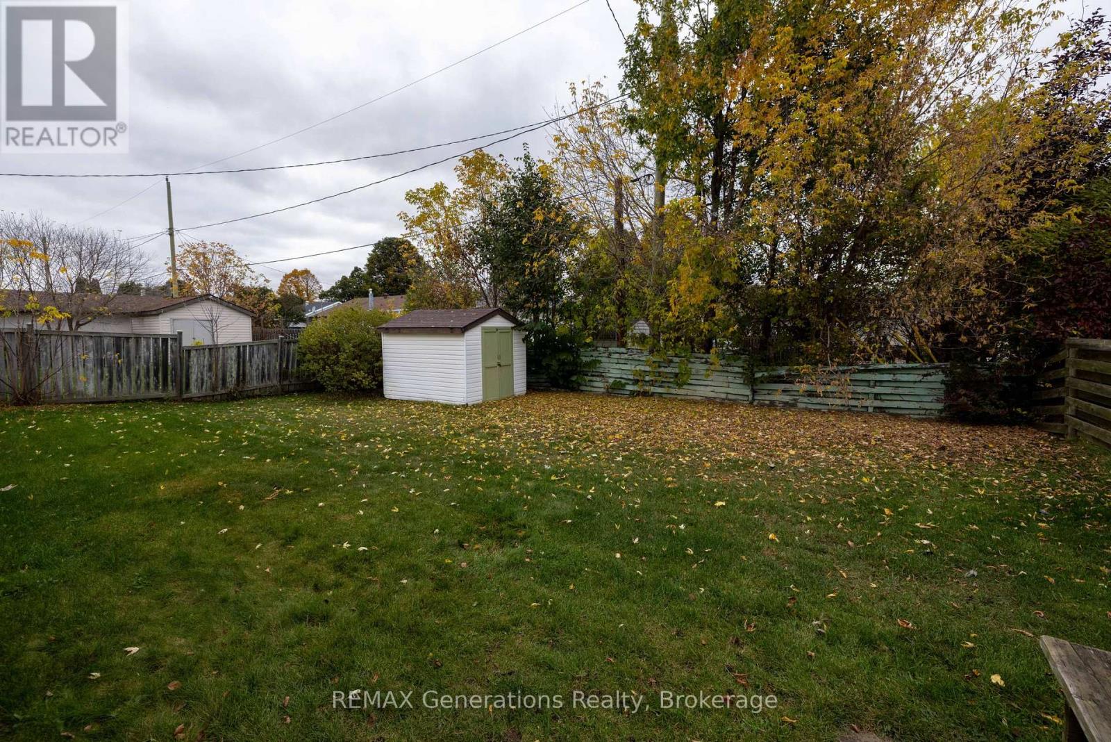 403 Churchill Drive West — photo 26