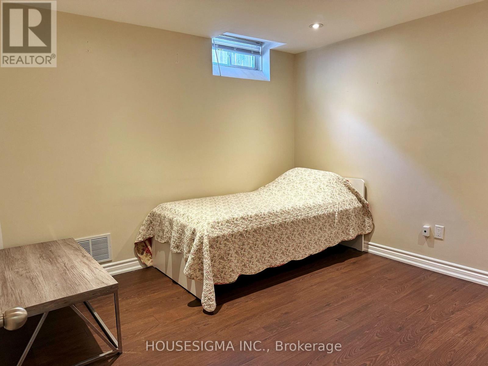 16 Mendys Forest Street — photo 14