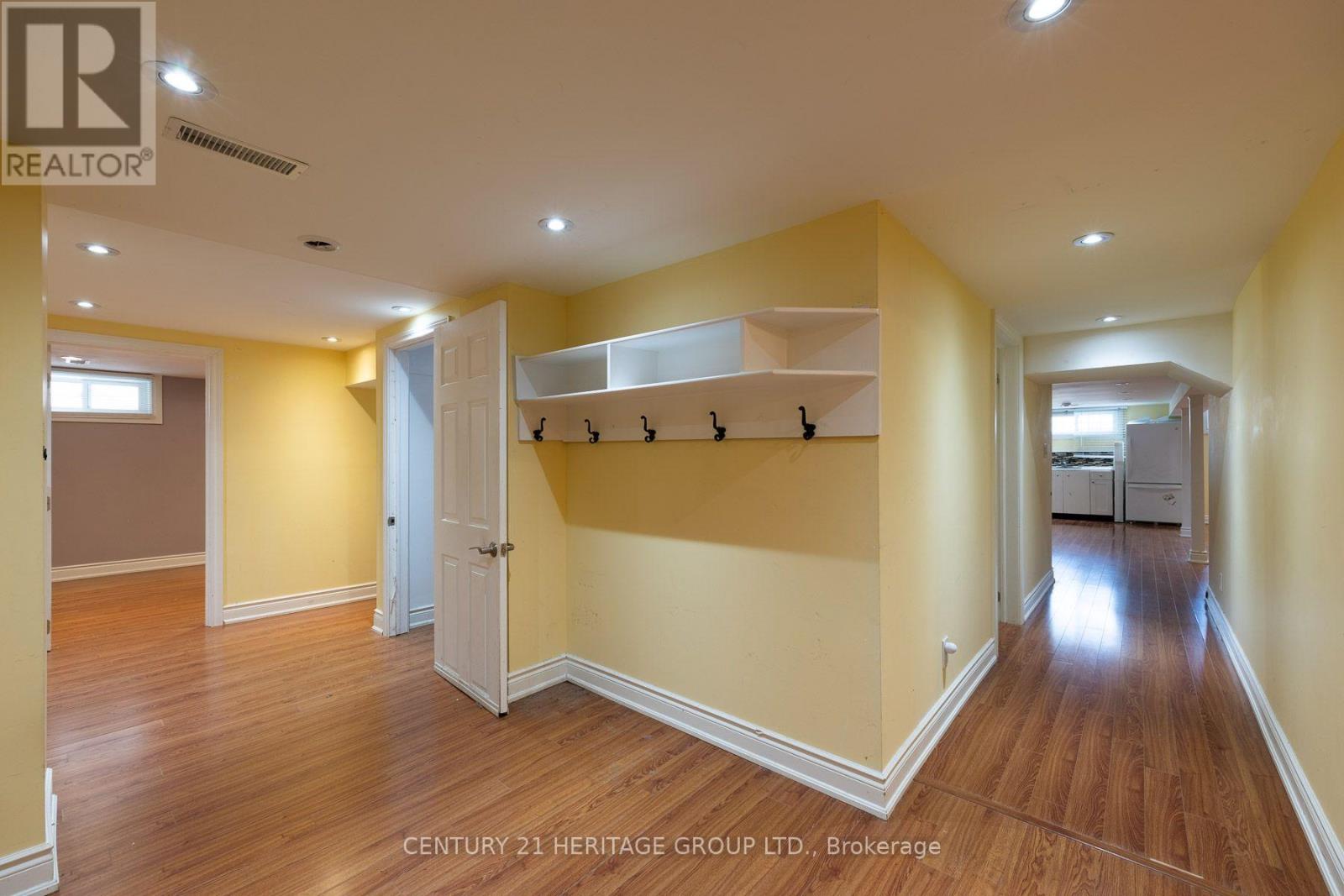 274 Demaine Crescent — photo 35