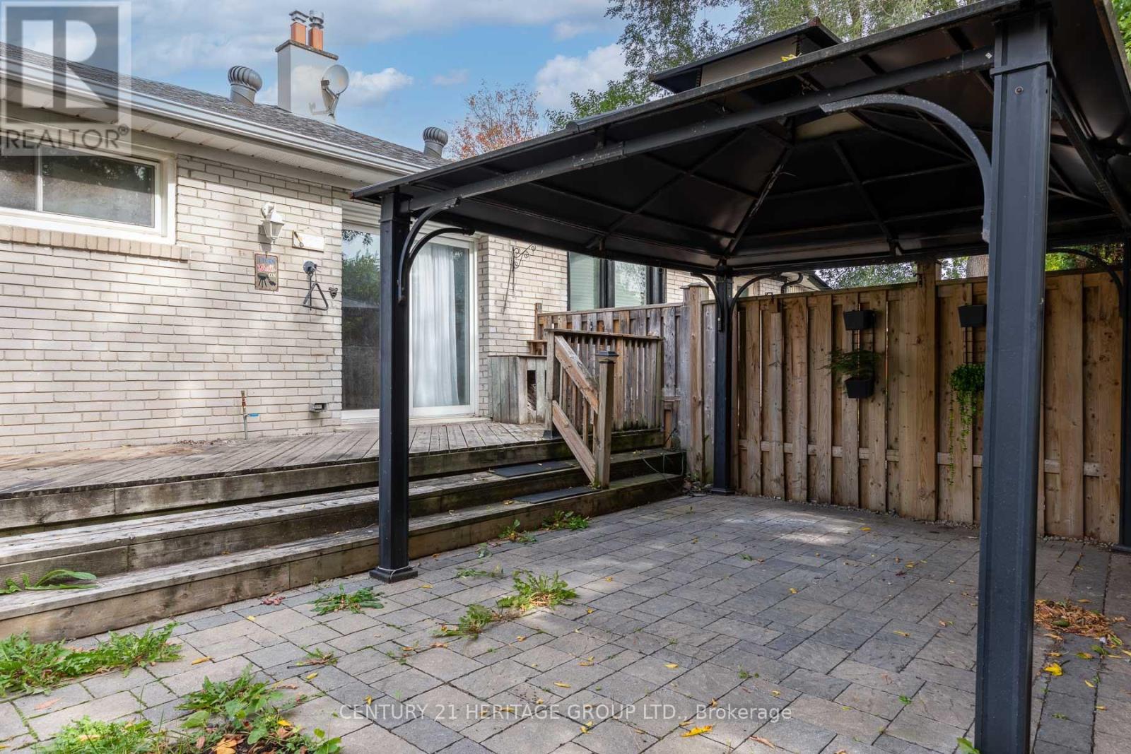 274 Demaine Crescent — photo 46