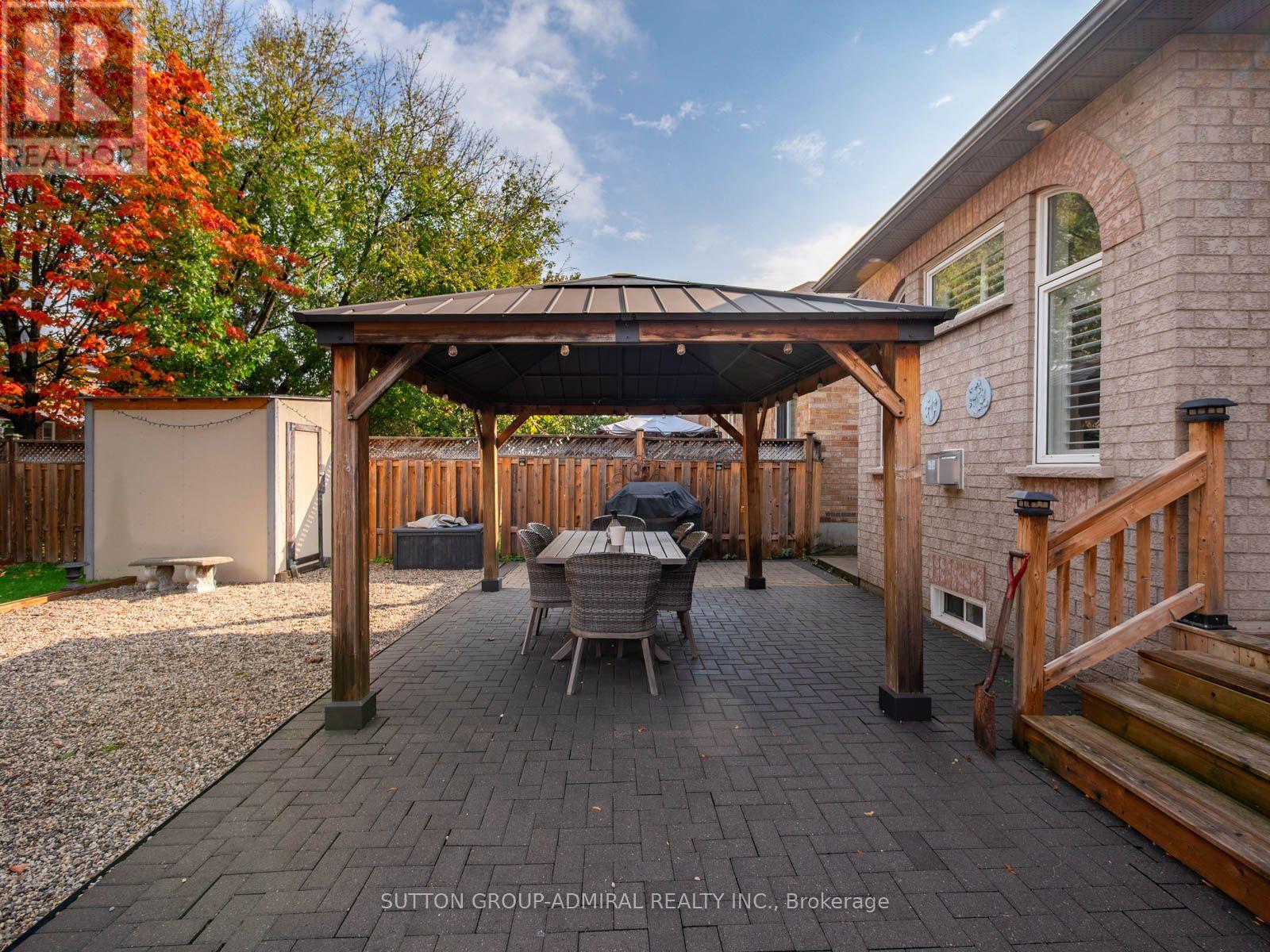 42 Lady Fern Drive — photo 37
