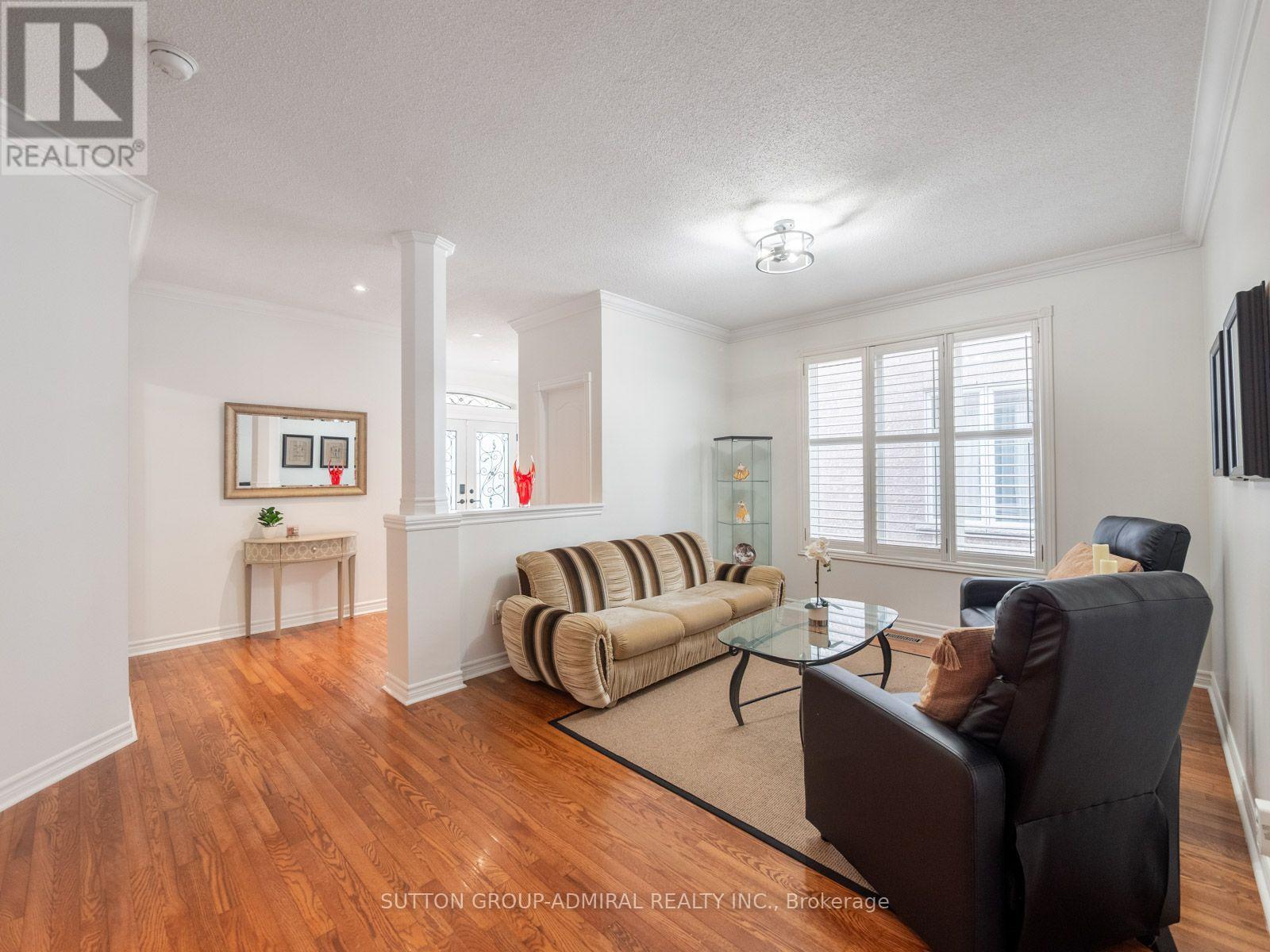 42 Lady Fern Drive — photo 8