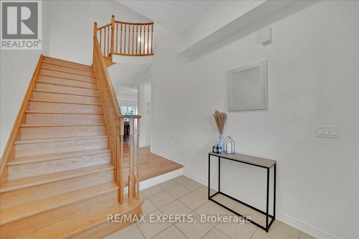 90 Selby Crescent — photo 7