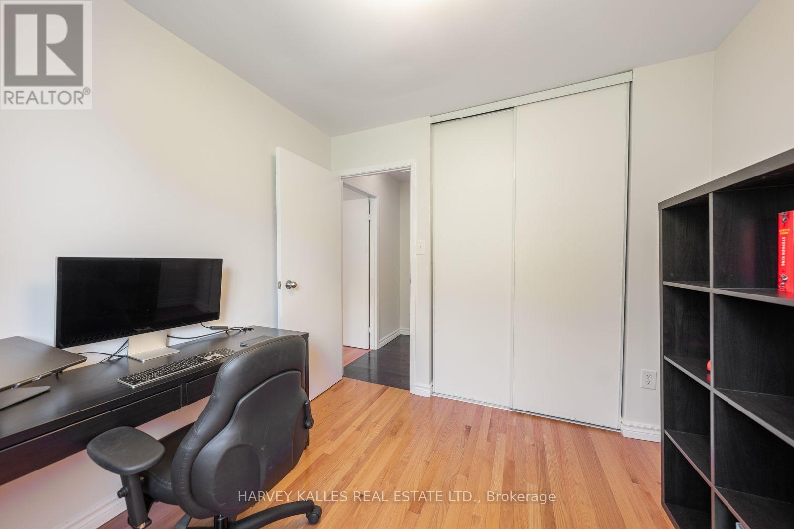 4 New Port Way — photo 21