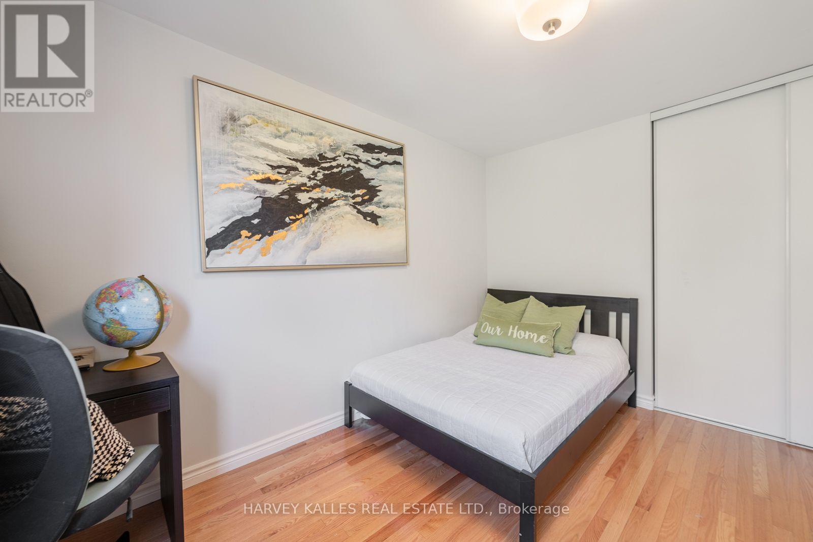4 New Port Way — photo 24
