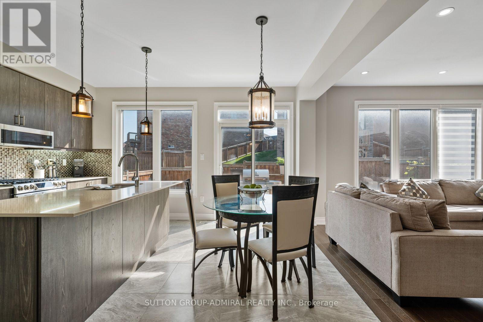 25 Pear Blossom Way — photo 12