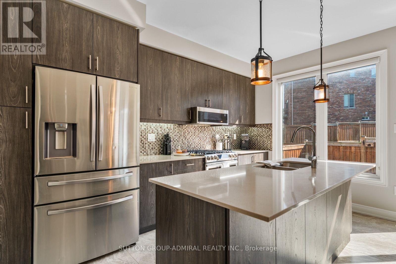 25 Pear Blossom Way — photo 13