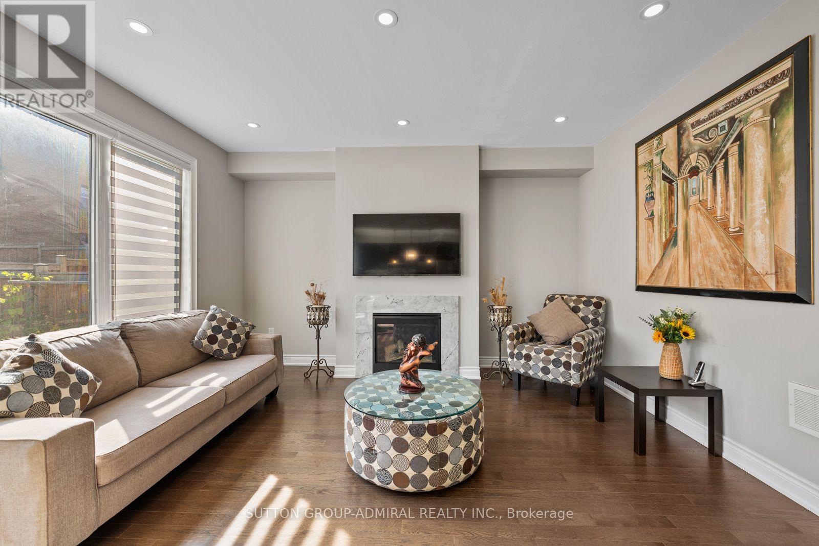 25 Pear Blossom Way — photo 18