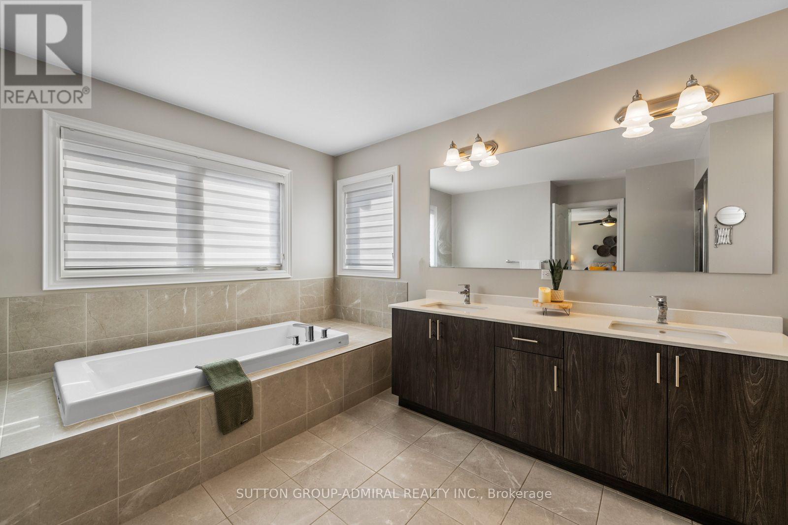 25 Pear Blossom Way — photo 28