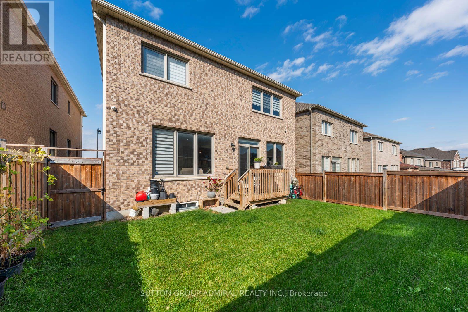 25 Pear Blossom Way — photo 39