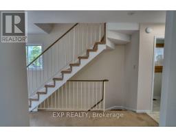815 A Maitland Avenue, Ottawa, ON K2A2S2 Photo 14