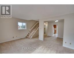 815 A Maitland Avenue, Ottawa, ON K2A2S2 Photo 16