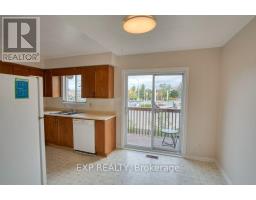 815 A Maitland Avenue, Ottawa, ON K2A2S2 Photo 22