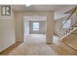 815 A Maitland Avenue, Ottawa, ON K2A2S2 Photo 28