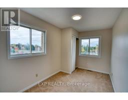 815 A Maitland Avenue, Ottawa, ON K2A2S2 Photo 38